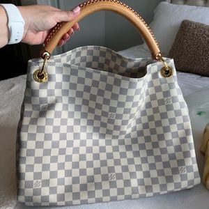 Louis Vuitton Artsy mm